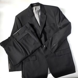 Calvin Klein Mens 43R Solid Black Suit 3 Button 100% Wool 40x30 Pant Flat XLNT